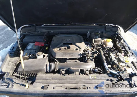 2019 Jeep Wrangler Unlimited Sahara 4X4 from USA, damaged, VIN 1C4HJXEN9KW562038